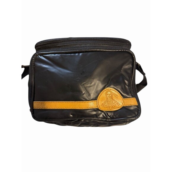 Pentax P30t 35mm Camera With a 1.2 50mm Lens - Picture 12 of 15